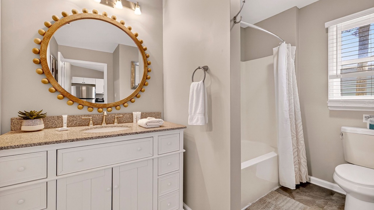 Photo of Bathroom in Metropolitan