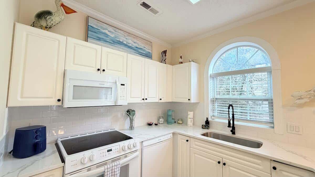 Photo of Kitchen in Central Myrtle Beach