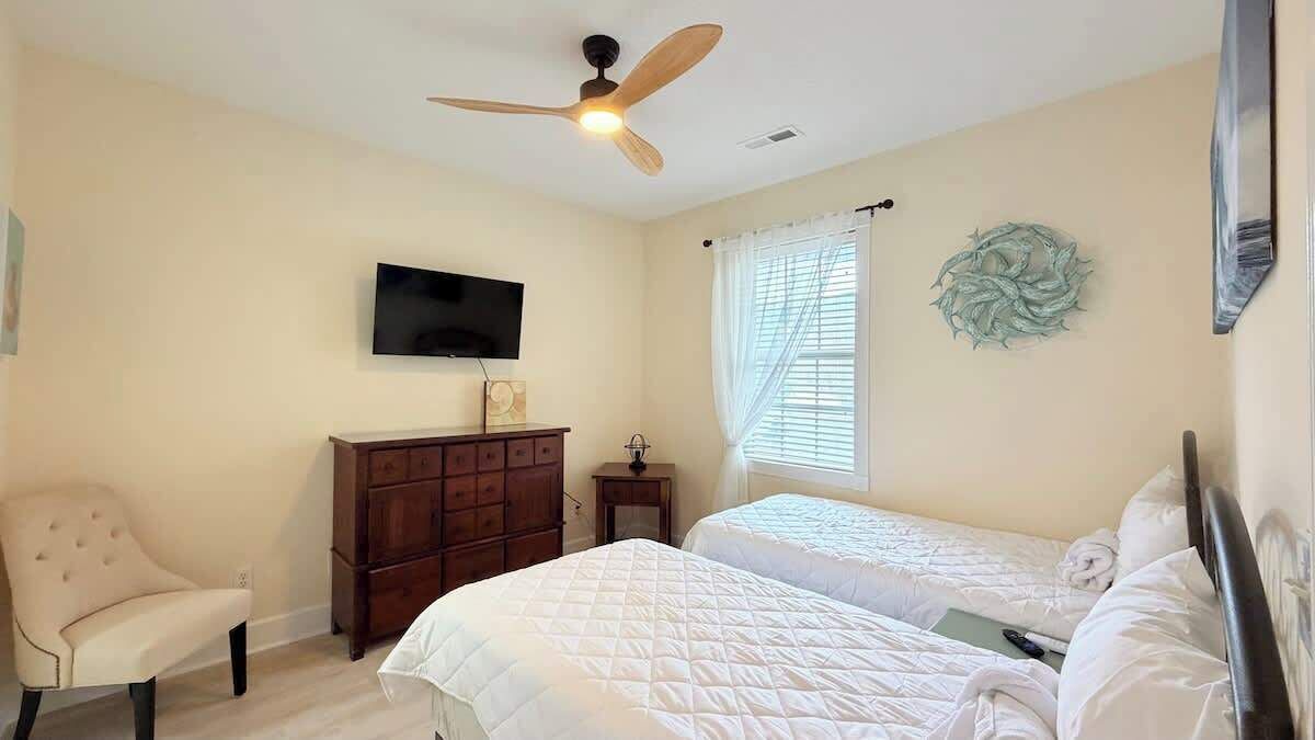 Photo of Bedroom in Central Myrtle Beach