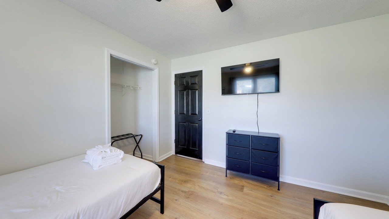 Photo of Bedroom in Ladson