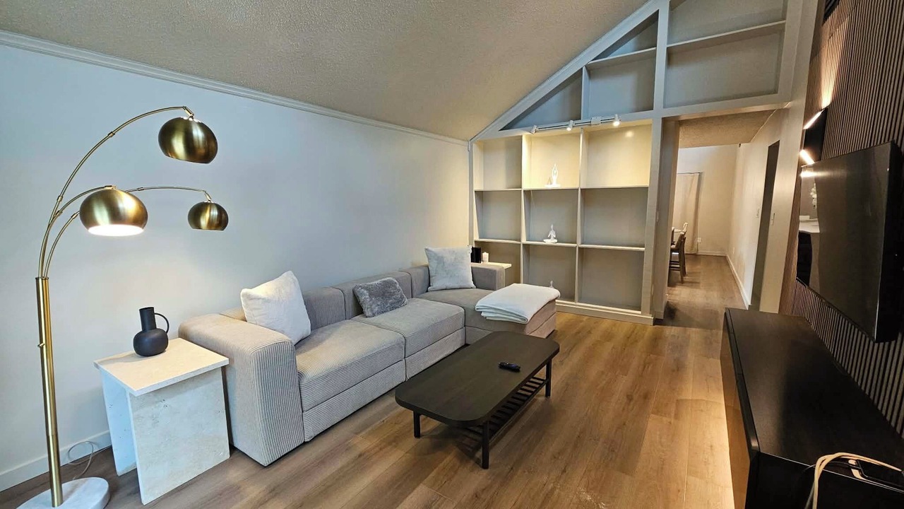 Photo of Livingroom in Rosewood