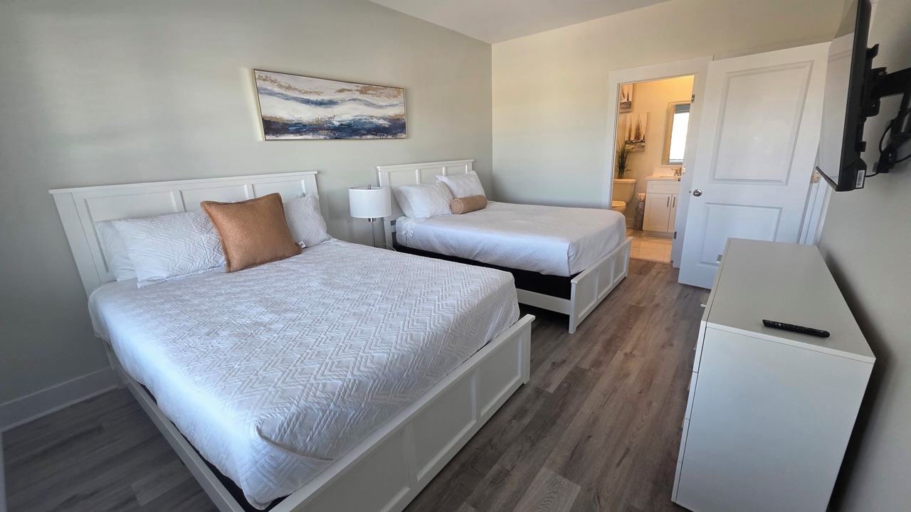 Photo of Bedroom in Atlantic Beach