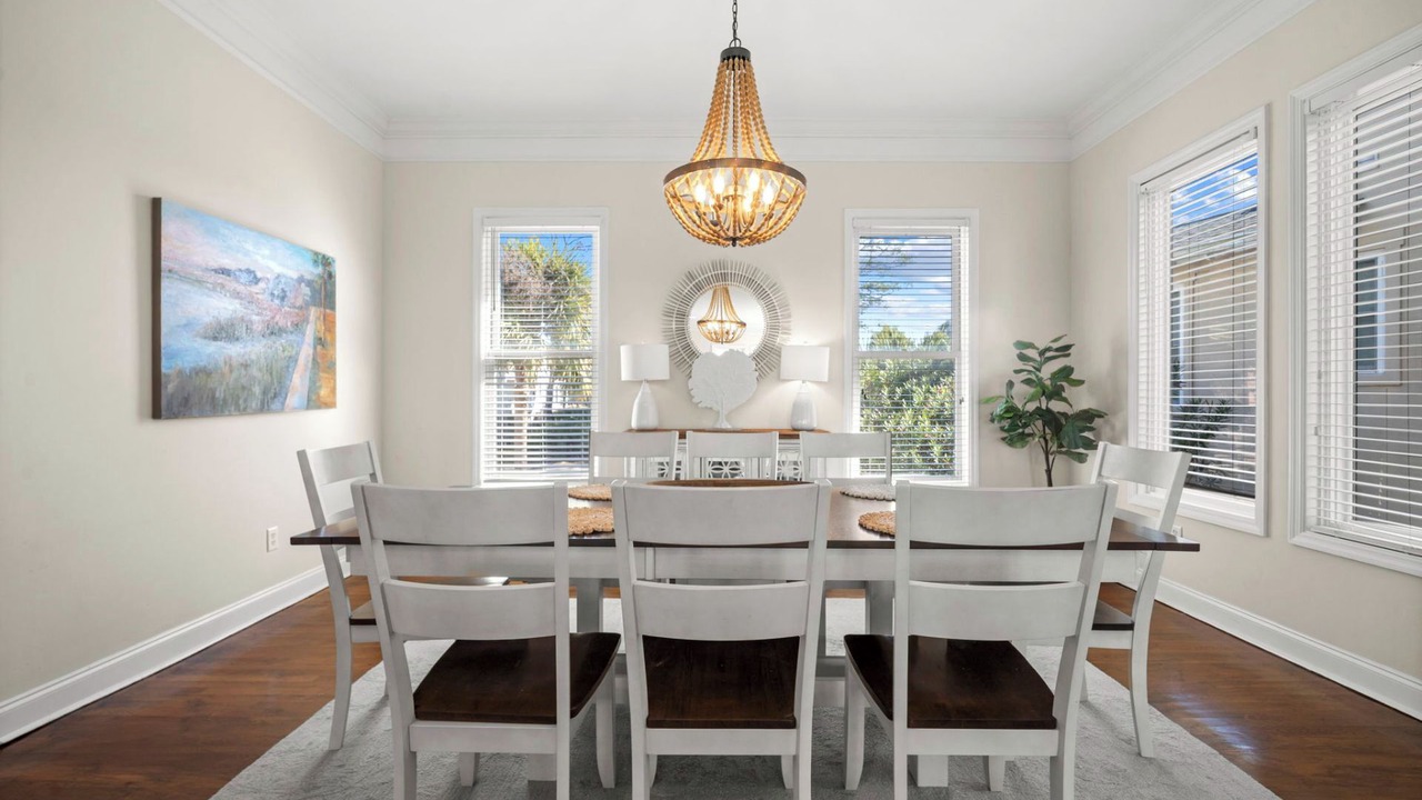 Photo of Livingroom in Sweetgrass