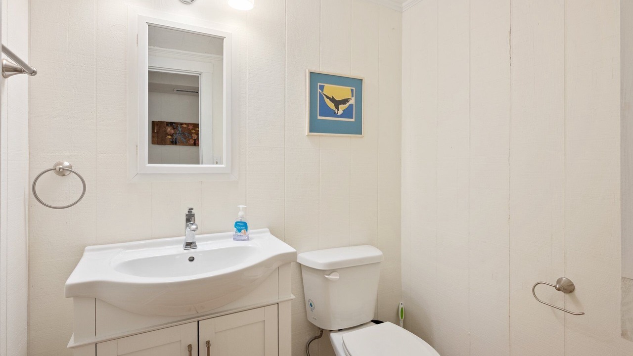 Photo of Bathroom in Debordieu Colony
