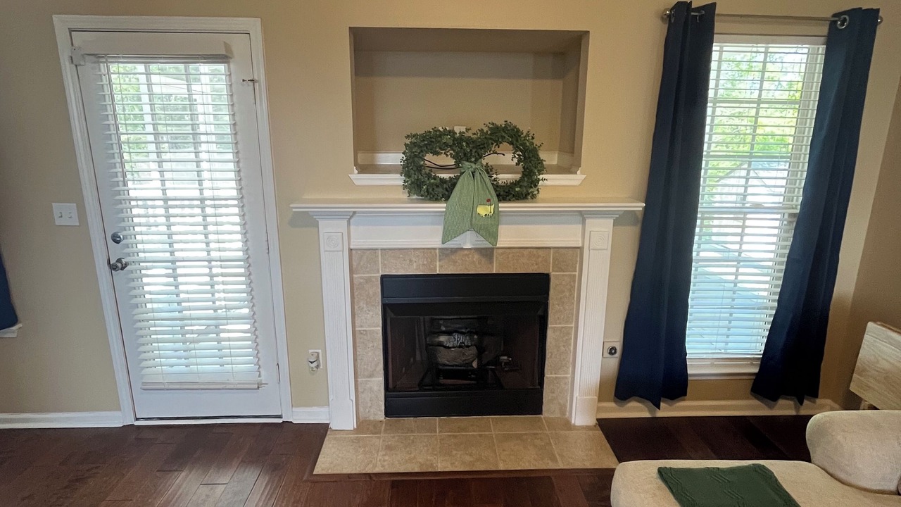 Photo of Bedroom in Warrenville