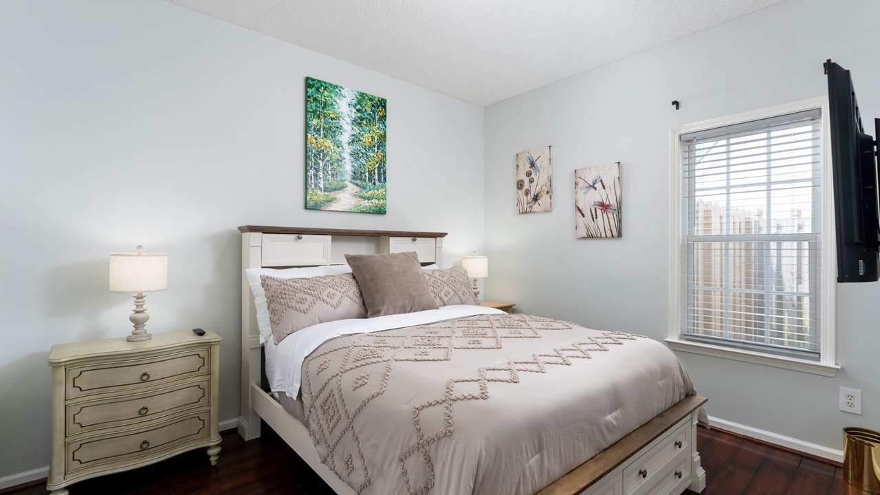 Photo of Bedroom in Murraysville
