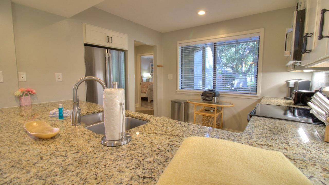 Photo of Kitchen in Arcadian Shores