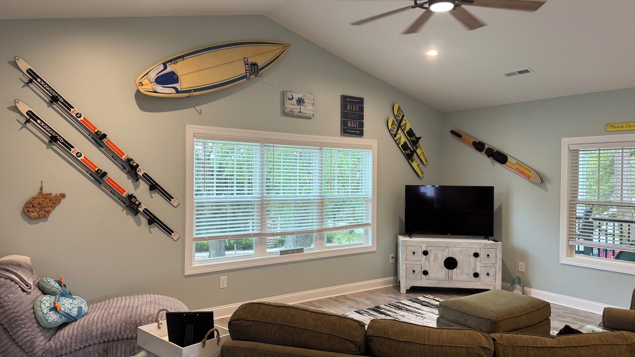 Photo of Livingroom in Little River