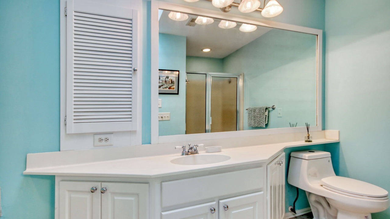 Photo of Bathroom in Litchfield by the Sea