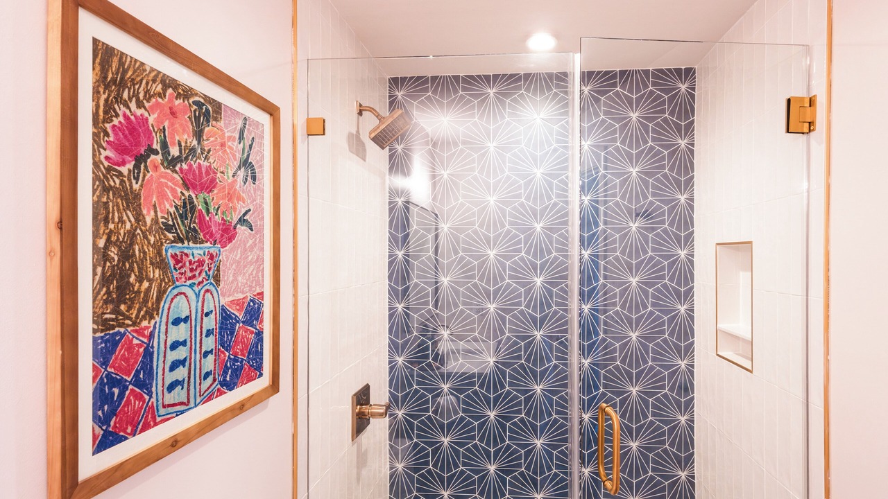 Photo of Bathroom in Downtown Charleston