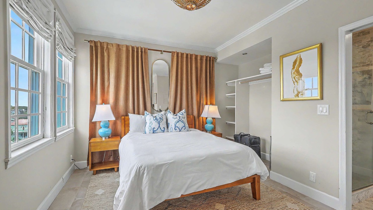 Photo of Bedroom in South of Broad