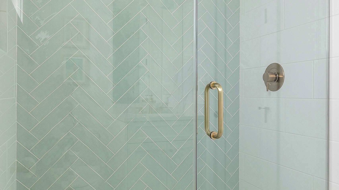 Photo of Bathroom in Cannonborough Elliotborough