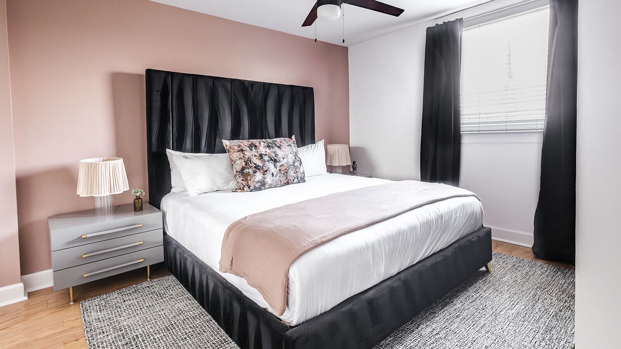 Photo of Bedroom in Downtown Charleston