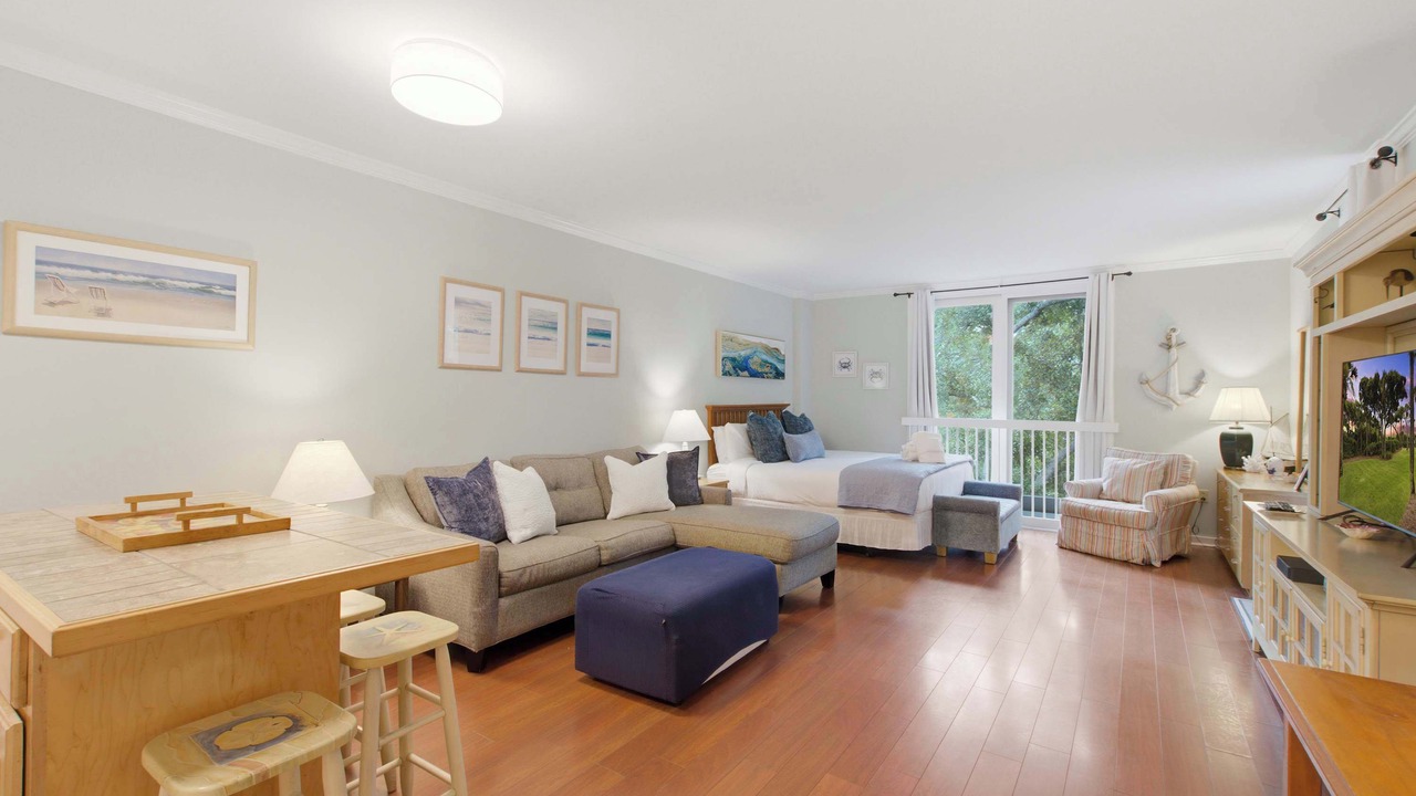 Photo of Livingroom in West Beach Village
