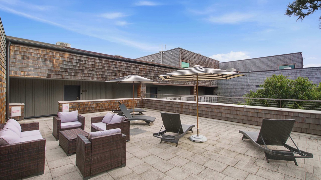 Photo of Patio Balcony in West Beach Village