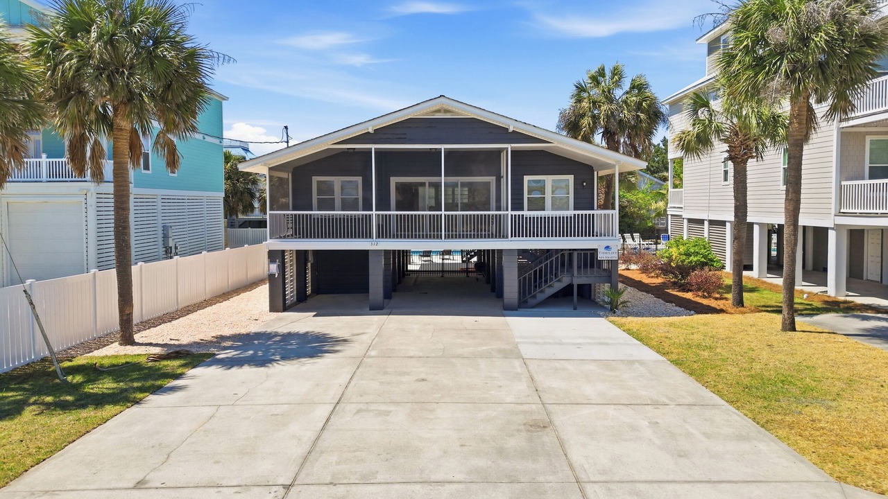 Photo of Outdoor in Litchfield by the Sea