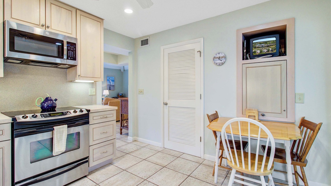 Photo of Kitchen in Spinnaker Beachhouses