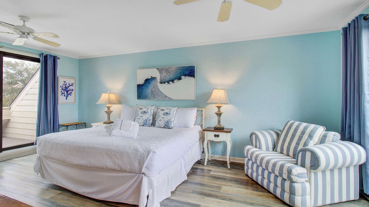 Photo of Bedroom in Spinnaker Beachhouses