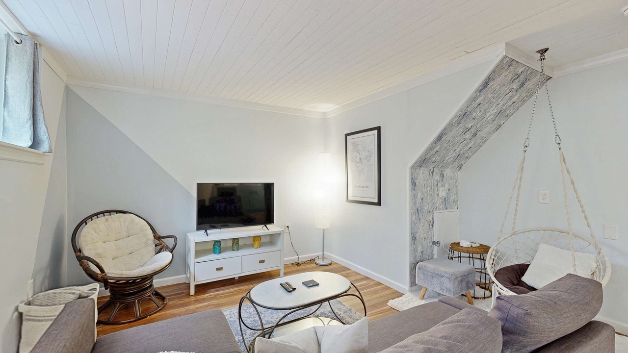 Photo of Livingroom in West Ashley