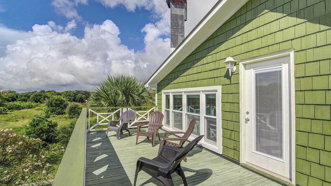 Photo of Patio Balcony in Sullivan's Island