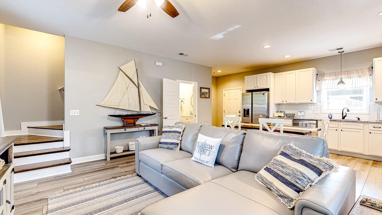 Photo of Livingroom in Johns Island