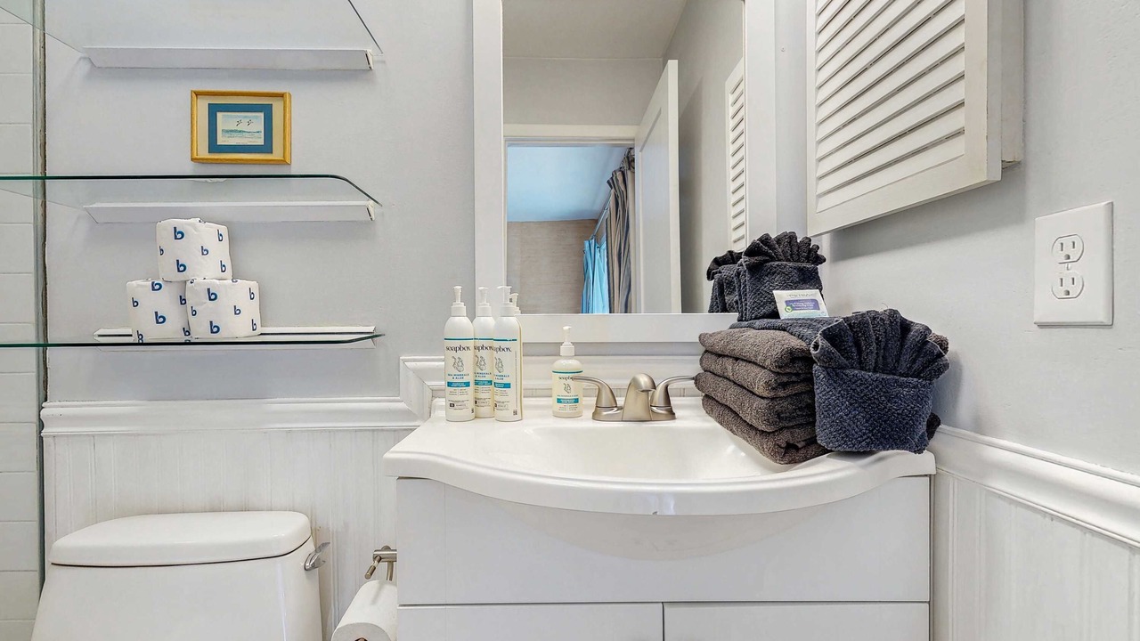 Photo of Bathroom in West Beach