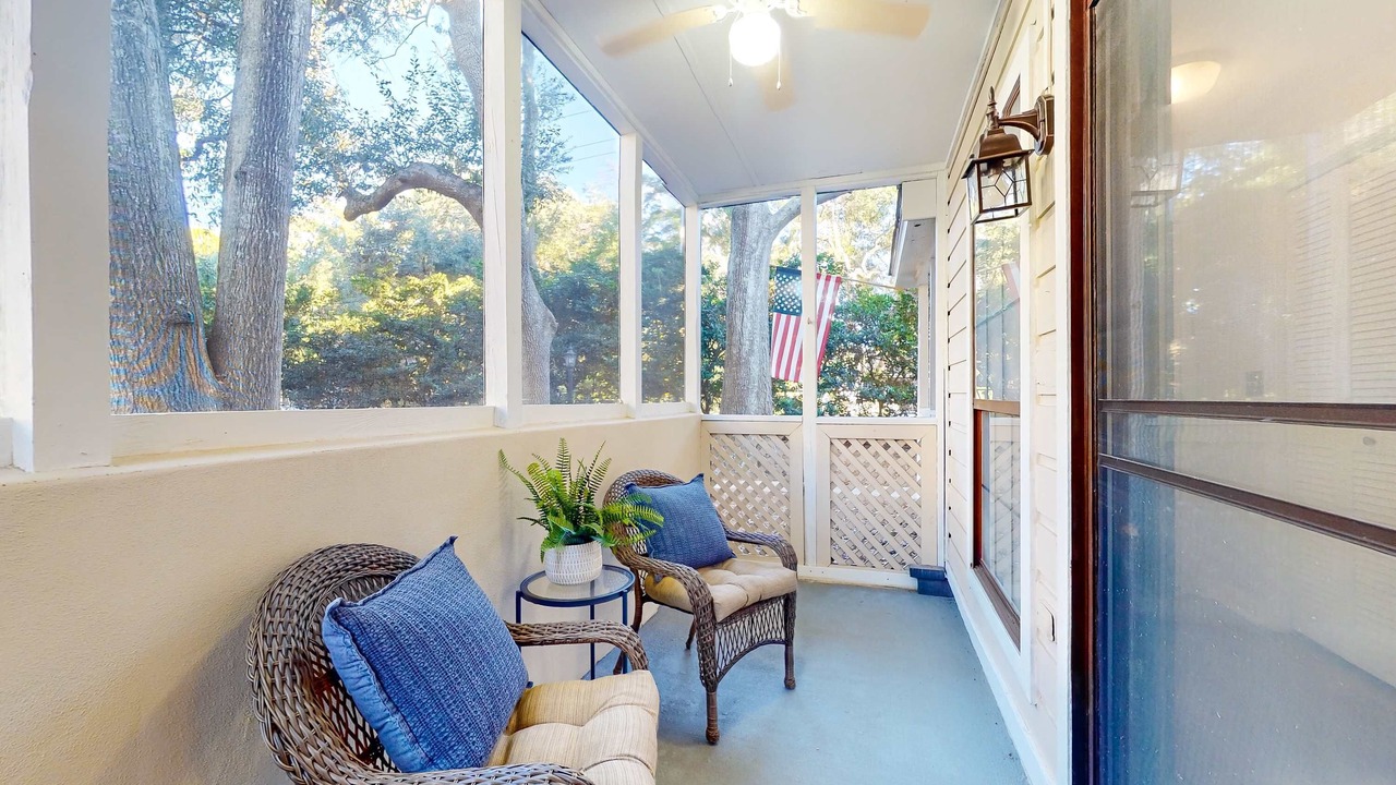 Photo of Patio Balcony in Scanlonville