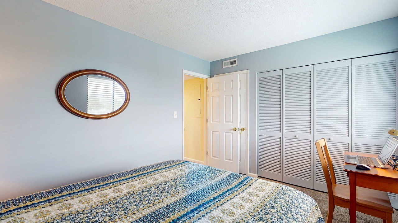Photo of Bedroom in Folly Beach
