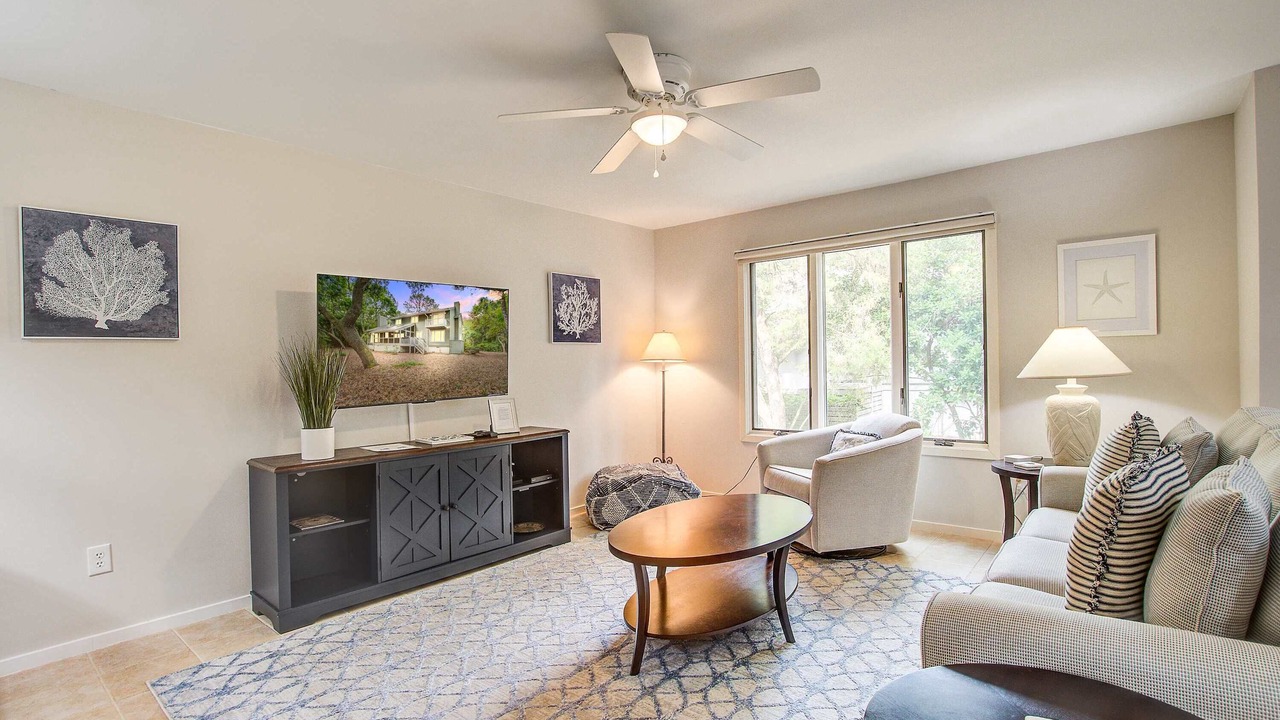 Photo of Livingroom in West Beach