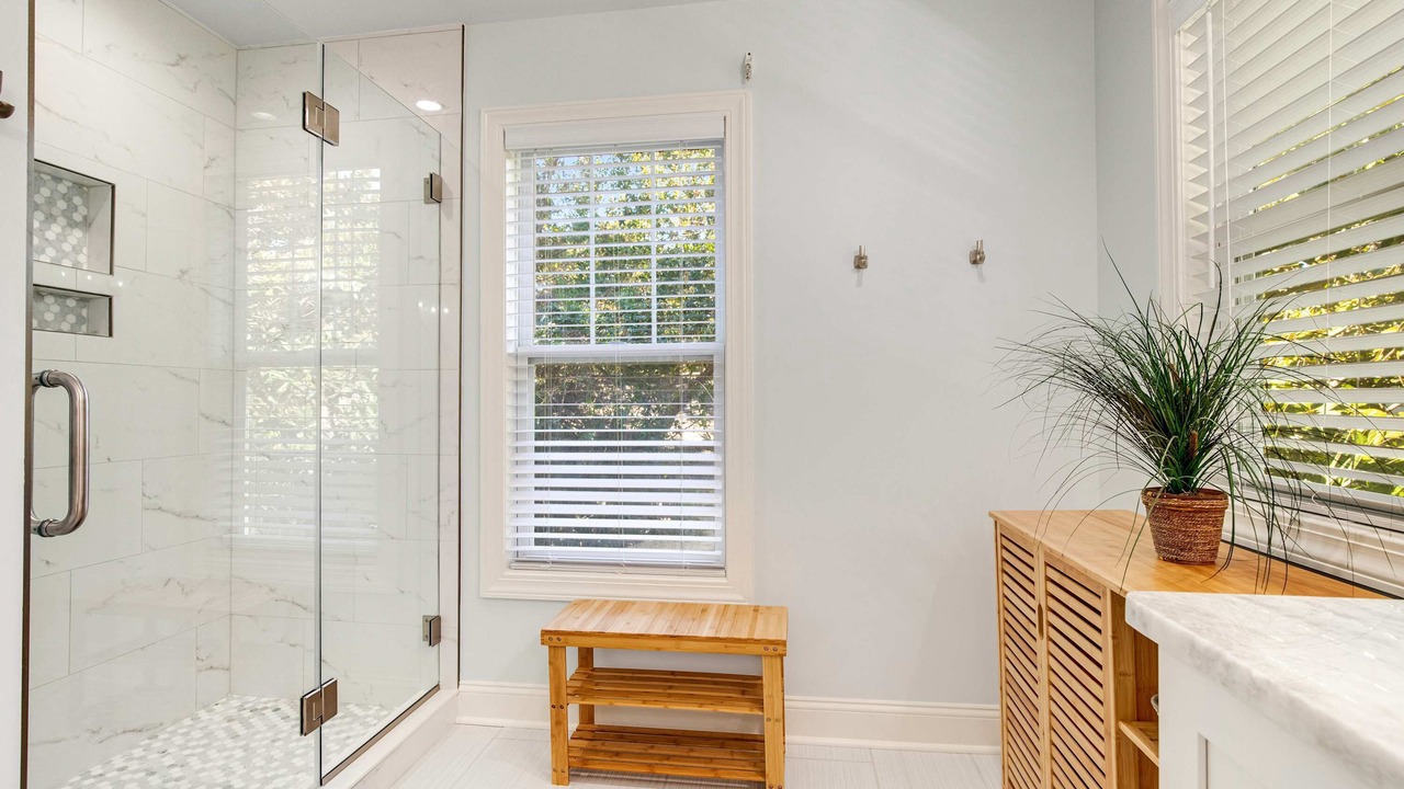 Photo of Bathroom in Sunset Point