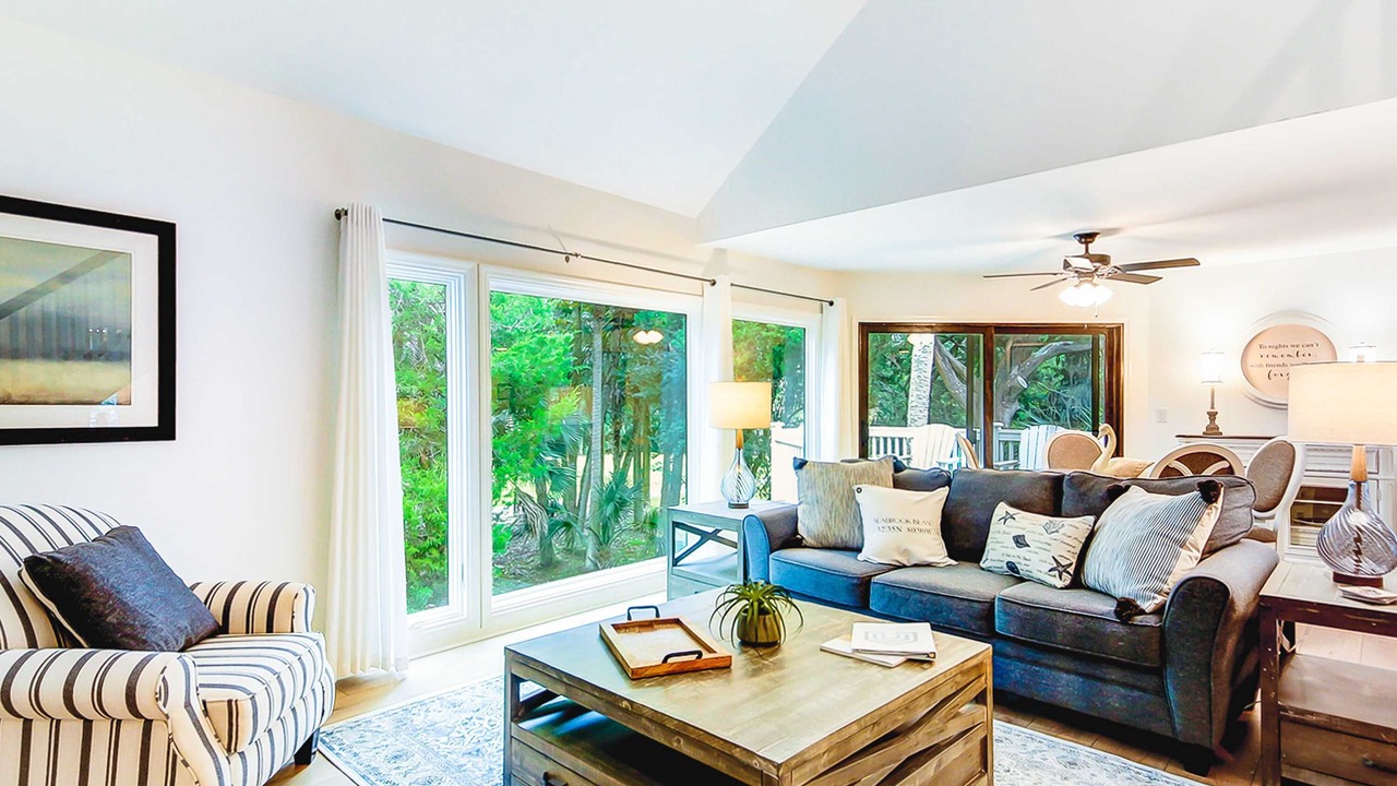 Photo of Livingroom in Spinnaker Beachhouses