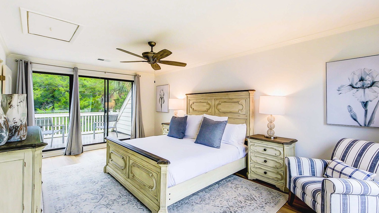 Photo of Bedroom in Spinnaker Beachhouses