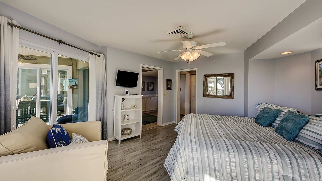 Photo of Bedroom in Isle of Palms