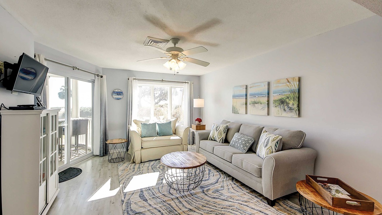 Photo of Livingroom in Isle of Palms