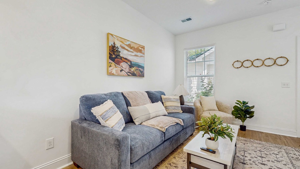Photo of Livingroom in Goose Creek