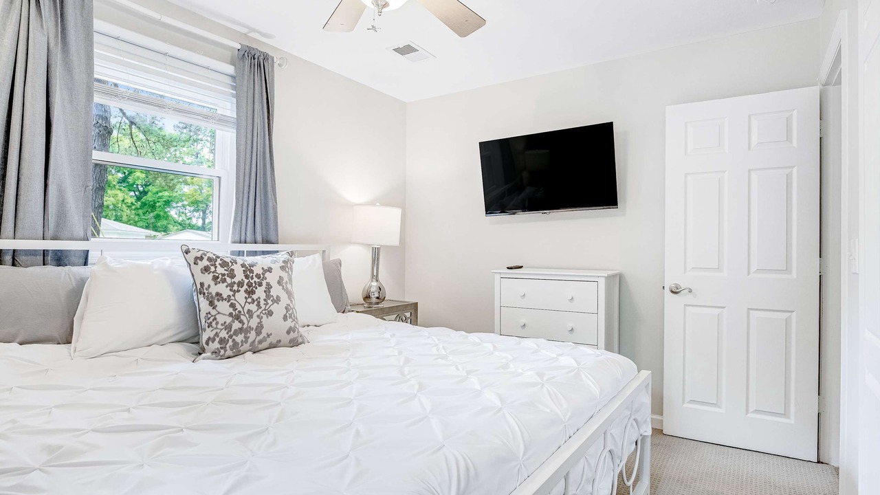 Photo of Bedroom in Charleston