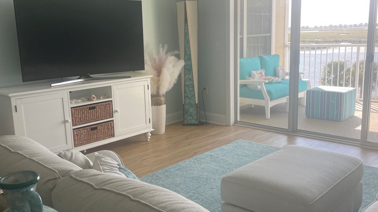 Photo of Livingroom in Ocean Isle Beach
