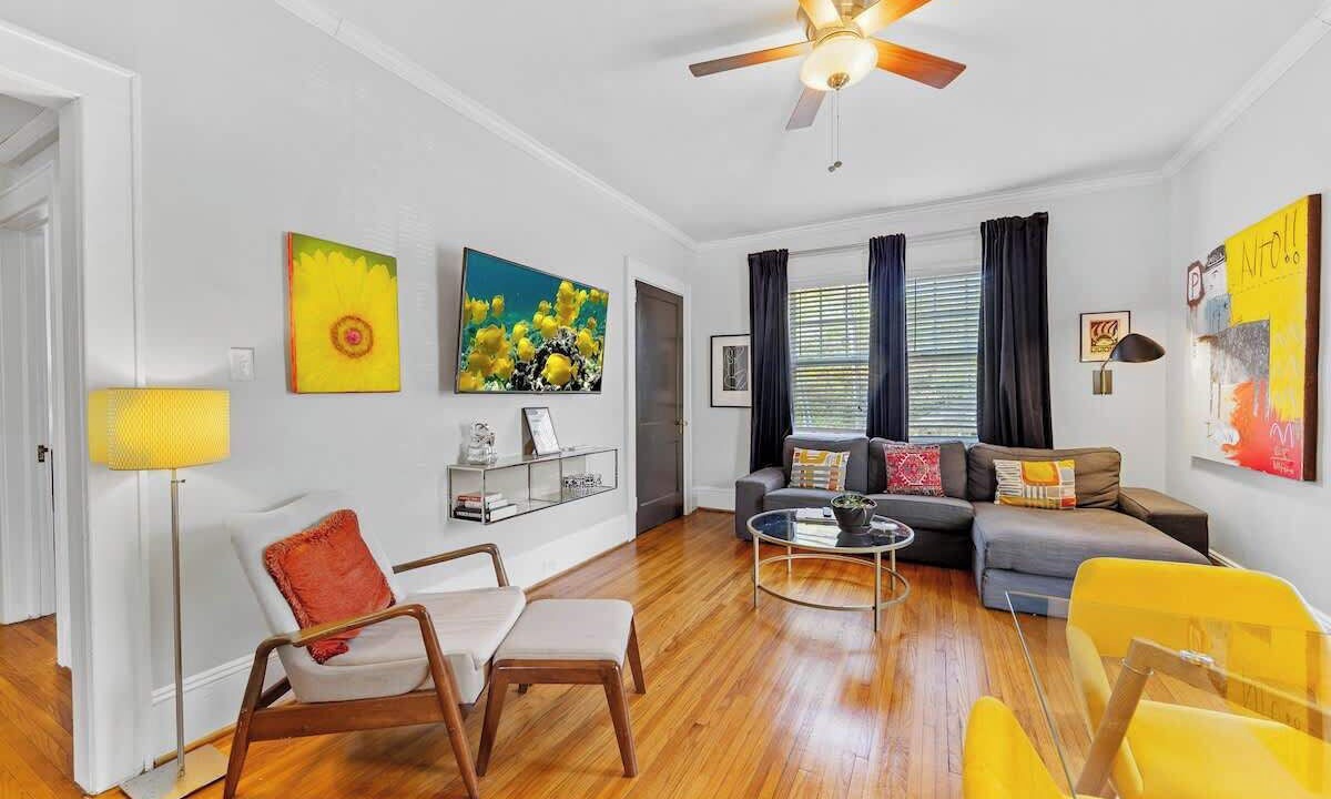 Photo of Livingroom in Dilworth