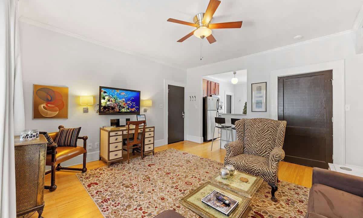 Photo of Livingroom in Dilworth