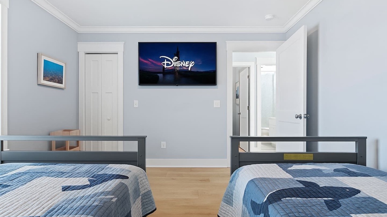 Photo of Bedroom in Surfside Beach
