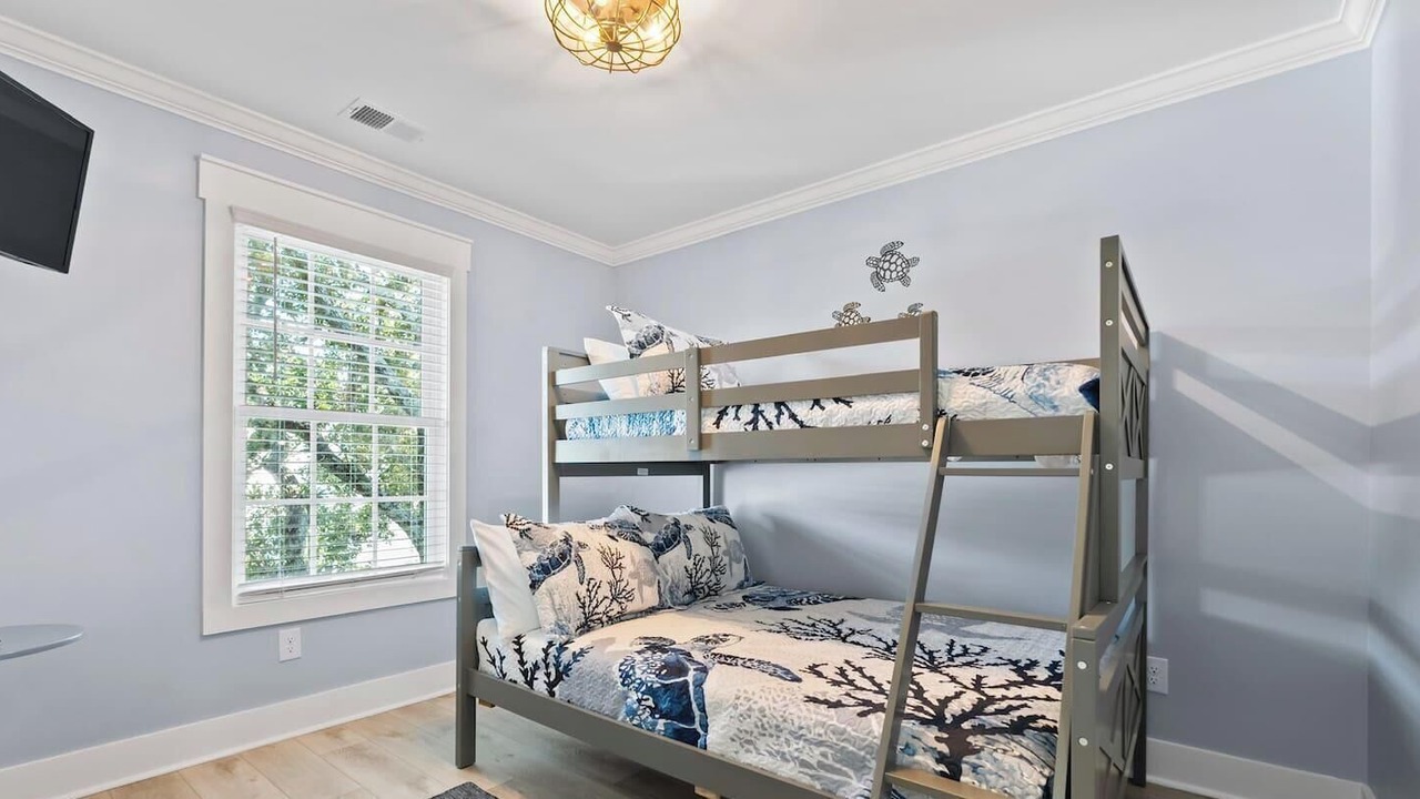 Photo of Bedroom in Surfside Beach