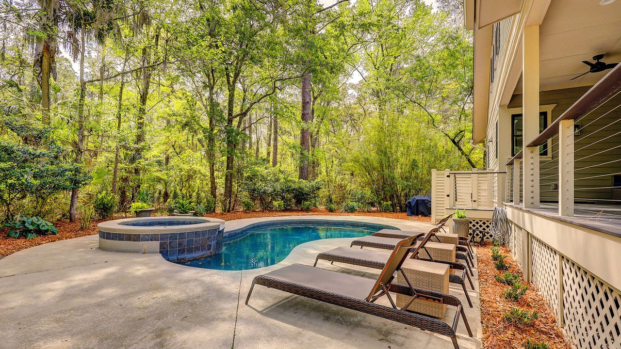 Photo of Outdoor in Heritage Woods