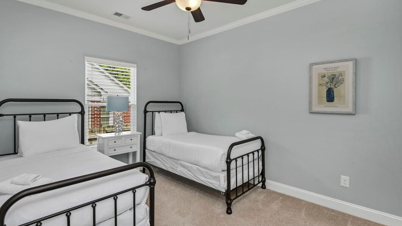 Photo of Bedroom in Old Shandon