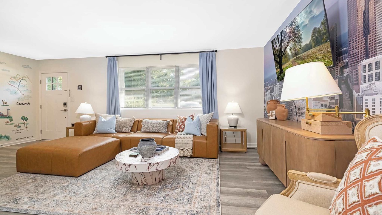 Photo of Livingroom in Sharonbrook