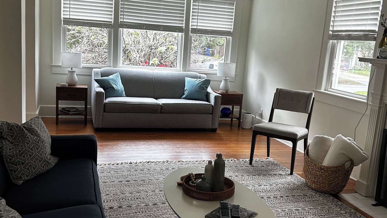 Photo of Livingroom in Charleston