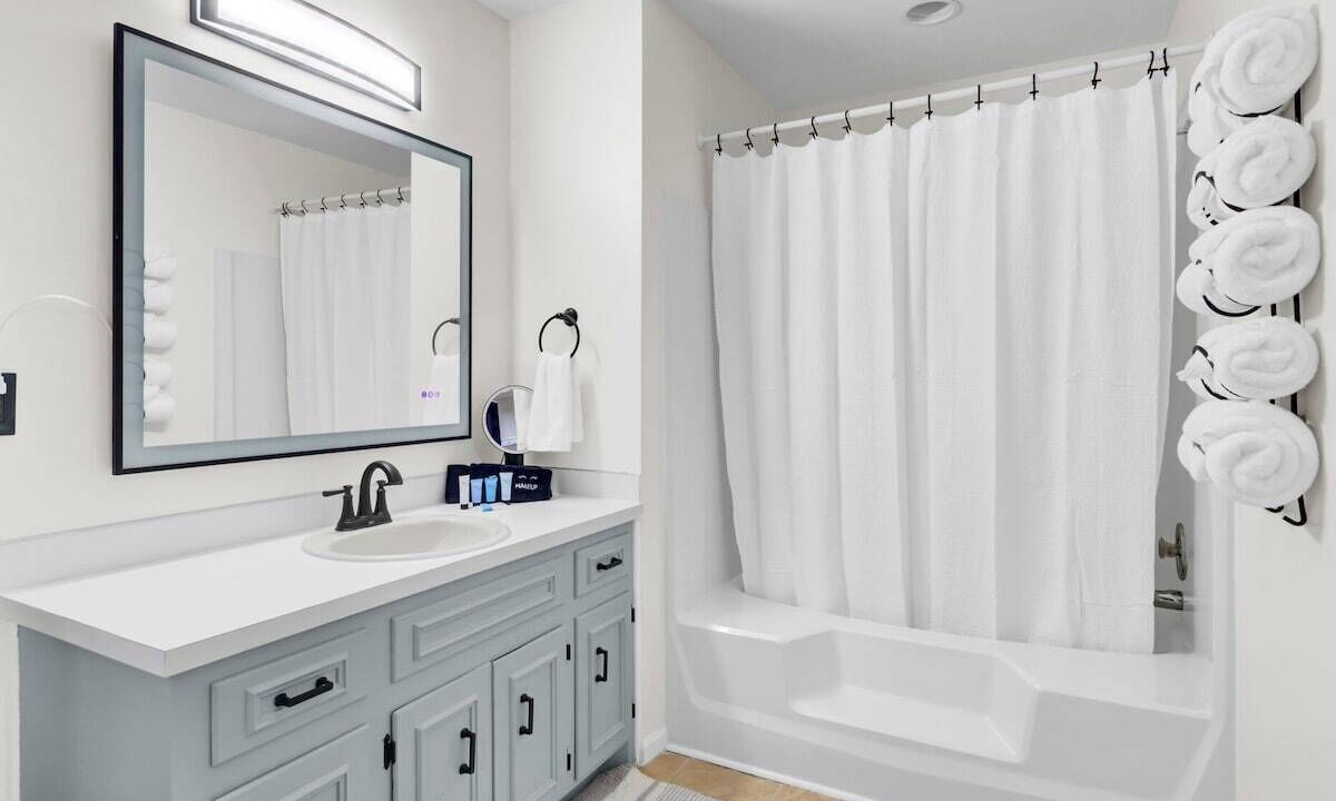 Photo of Bathroom in North Charleston