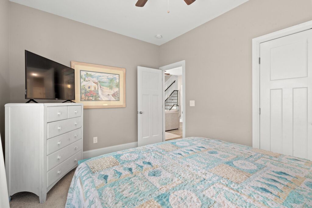 Photo of Bedroom in North Litchfield Beach