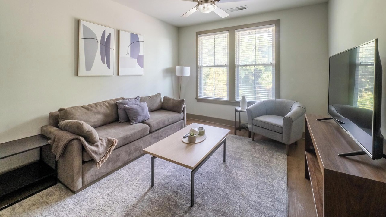 Photo of Livingroom in Charleston