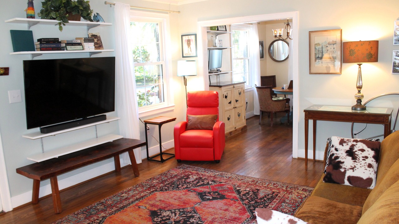 Photo of Livingroom in Charleston