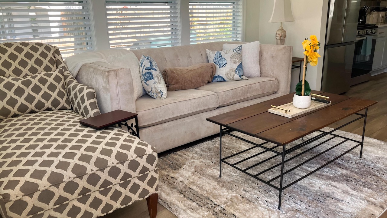 Photo of Livingroom in Hanahan